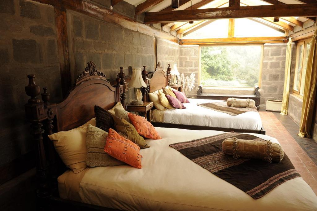 Hacienda Rumiloma Quito Zimmer foto